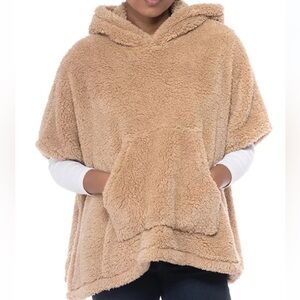 Sherpa Hooded Poncho